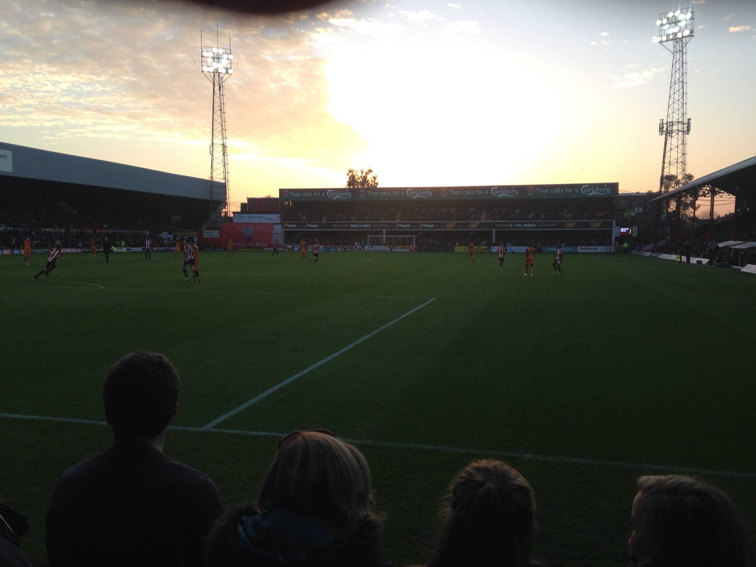 Diamond Encrusted Bees See Off Toothless Wolves – Brentford 4 Wolves 0 (VIDEO)