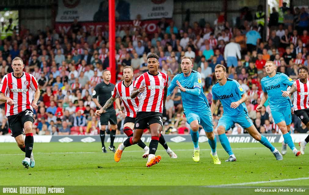 Championship Round Up – Promotion Race Predictions. Rooney Looks To Sting Bees. Frank Wins Award