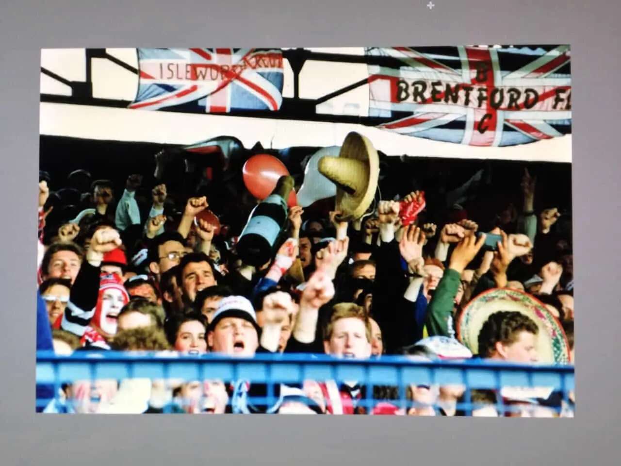 Beesotted News Roundup: Bees fans swarm on Milton Keynes. Warburton confident