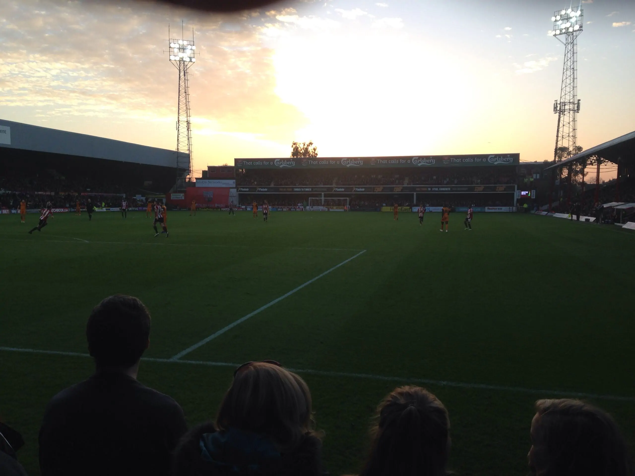 Diamond Encrusted Bees See Off Toothless Wolves – Brentford 4 Wolves 0 (VIDEO)