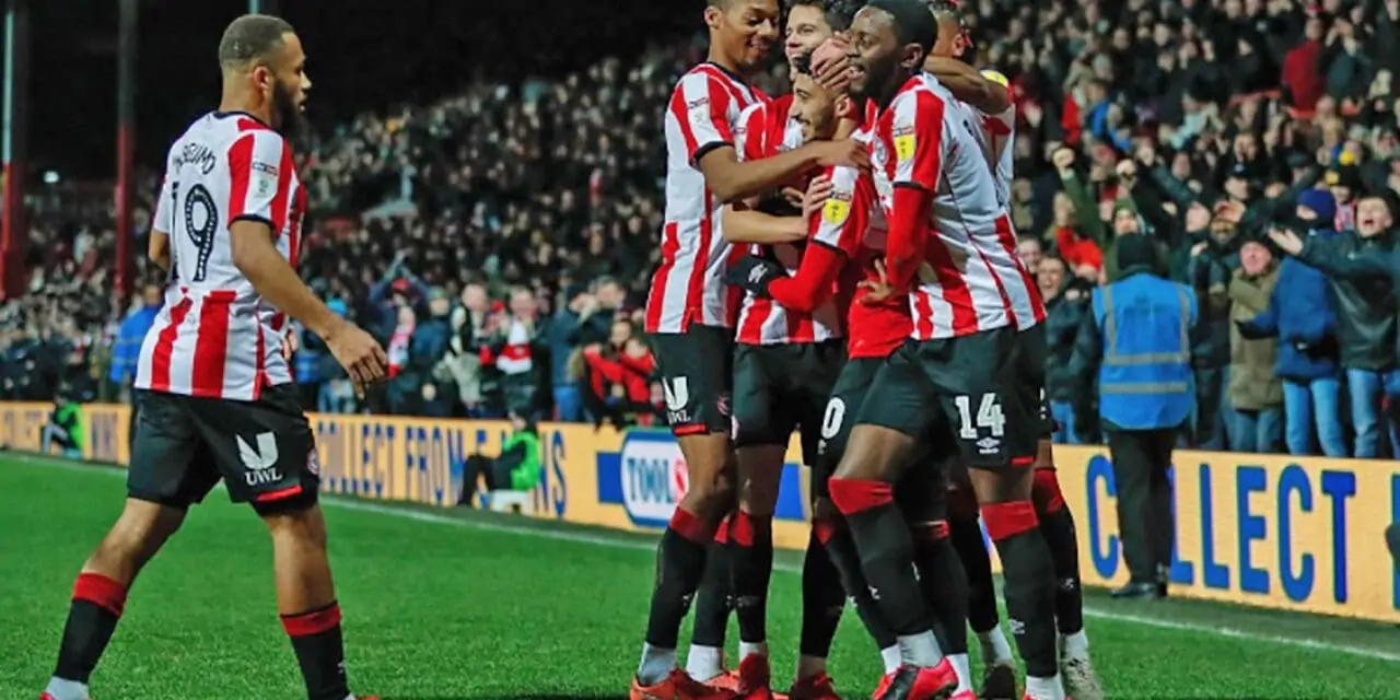 Looking Back At Leeds – A Weird, Strange And Different Night?