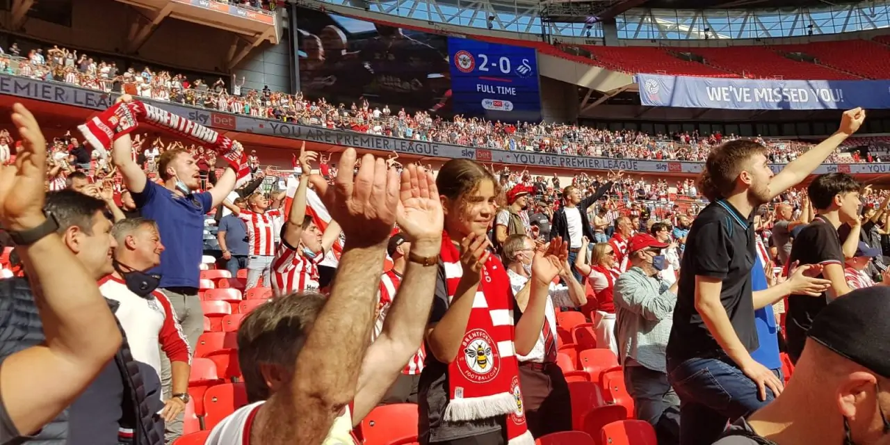 Bees Are Premier League Bound – Post Brentford v Swansea Playoff Final Podcast From Wembley and the Pub
